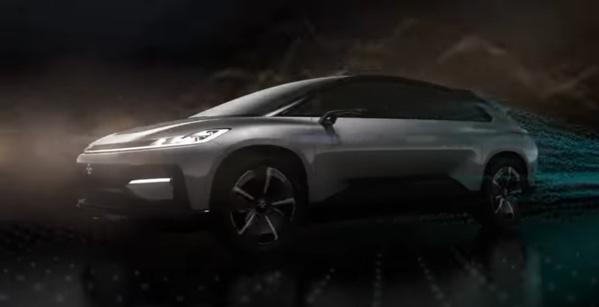 CES 2017 : Faraday Future dévoile une voiture électrique pour concurrencer Tesla