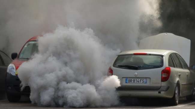 Paris : objectif zéro voiture diesel en 2020, que font nos voisins européens ?