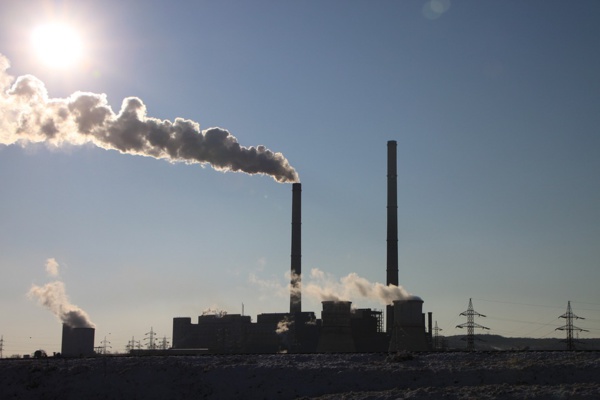 Vers une baisse des émissions de CO2 en 2015, une première en période de croissance mondiale